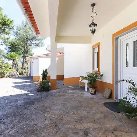 Classic With Pool By Homing Villa *
