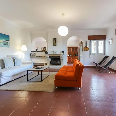Villa Classic With Pool By Homing