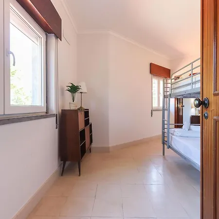 Classic With Pool By Homing Villa Sintra
